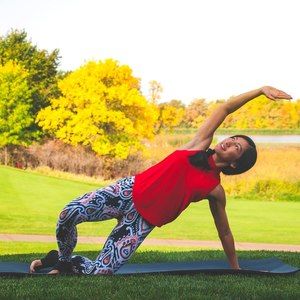 Meet your Posher, Hmone